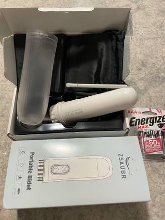 ZSAUBR Portable Bidet - in Box 1