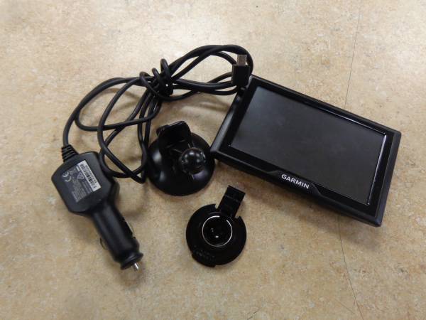 Garmin Drive 52EX GPS w/ Charger & Cable - electronics - by owner