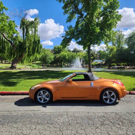 2006 nissan 350Z descapotable roadster - $8,999 (Pittsburg)63612026425603120