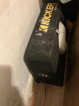 Kicker Speaker Box 1