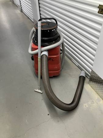 Chimney sweep vacuum  (240 CFM ) 1
