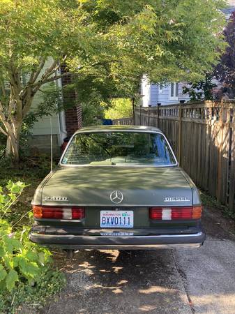 Mercedes-Benz 240D (1980) - $3,500 (Seattle)63498649599491123