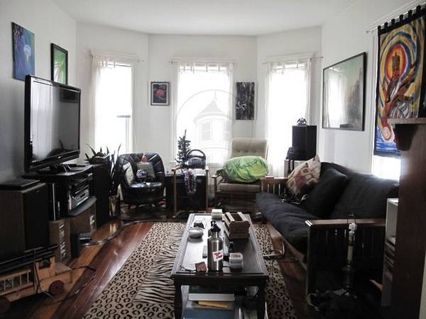 $2,700 / 2br - ¡Excelente de 2 habitaciones! ¡Cerca de Ball/Magoun SQ T! ¡LVR/DNR! ¡Estacionamiento! ¡Lavandería! (Magoun Sq/Ball Sq/Davis Sq)63856338092803120