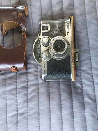 Antique camera 1