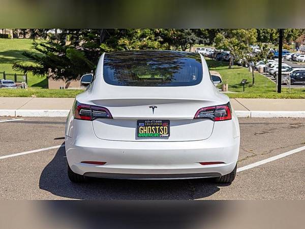 2020 Tesla Model 3 Standard Range Plus 4dr Sedan - $23495.0063476420278017124