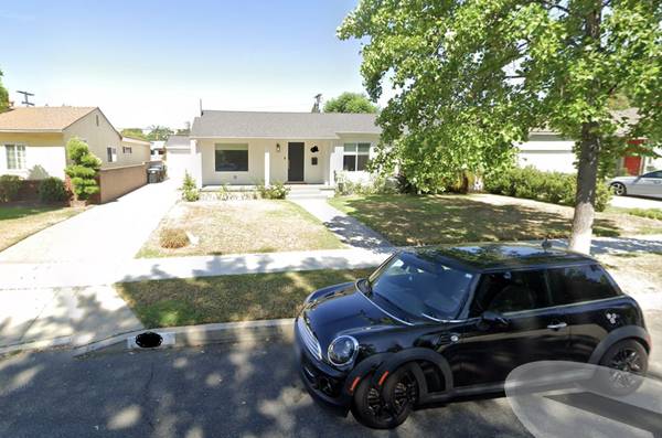 NOW AVAILABLE - PRIVATE STUDIO - #1 BURBANK AREA 1