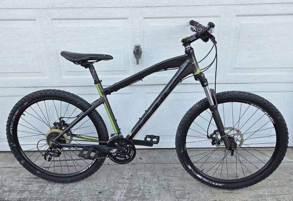 Felt 520 Mountain Bike 1