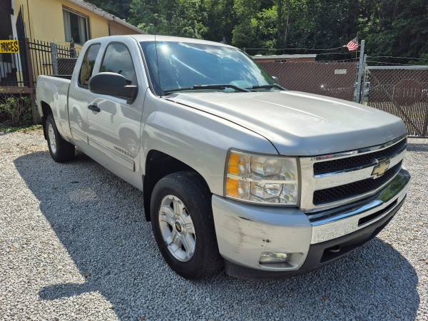 CHEVY SILVERADO 1