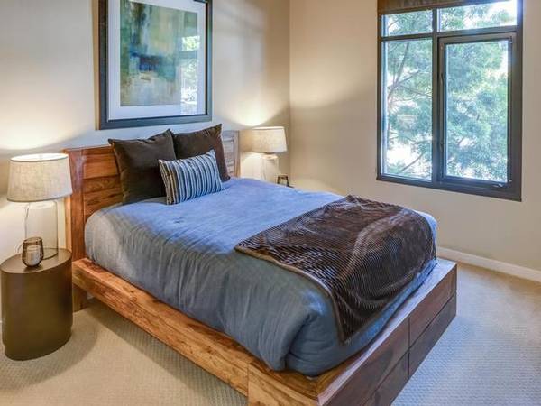 $8,759 / 3br - 2291ft2 - Captivating 3 BR-Energy Efficient Washer/Dryer, Modern Upgrades (san jose west)63686103648001121
