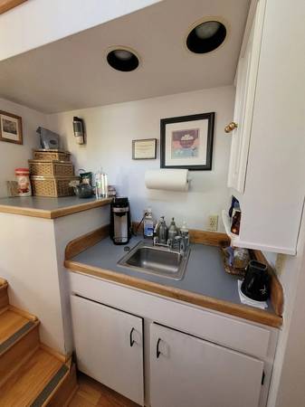 $350 Now showing! Gorgeous 0 Sq Ft Studio! Wonderful deal! (Eugene)63977274454019122