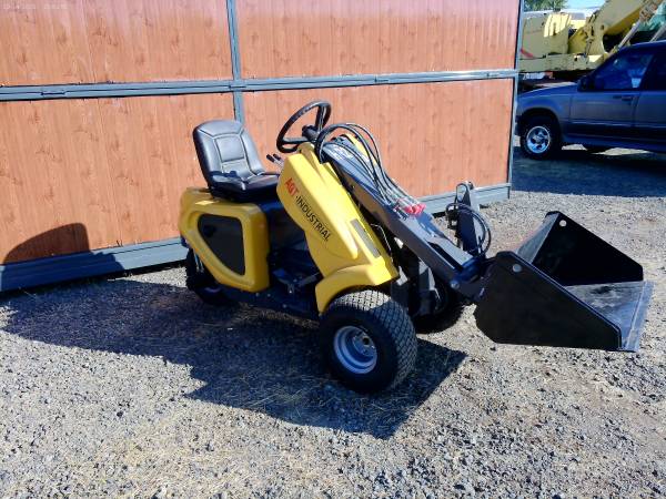 Mini Skid Steer Loader 1