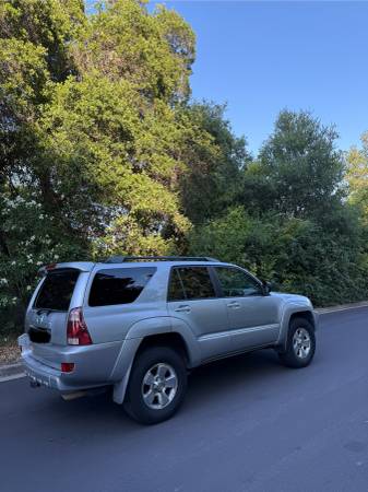 2004 Toyota 4Runner – 225k Miles – Needs Catalytic Converters - $4,000 (walnut creek)63624010327171122