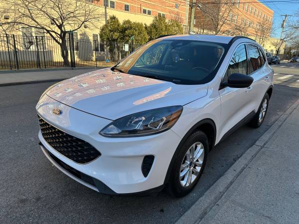 2022 ford escape se - $10,90063476988928641121