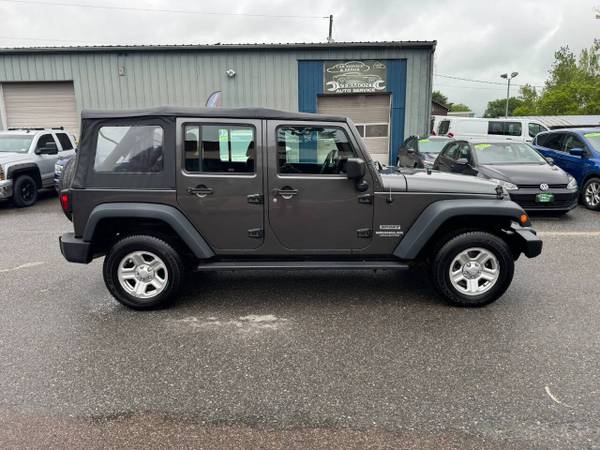 2016 JEEP WRANGLER UNLIMITED SPORT - $17,995 (South Burlington vt)63622697424259124
