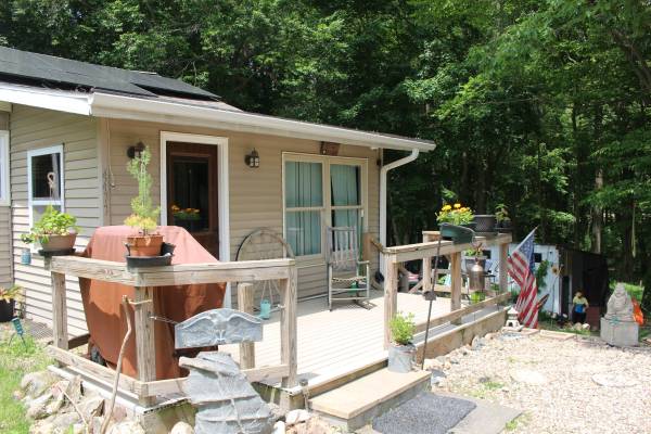 $625,000 / 3br - 1127ft2 - Granja de Afición Lista para Vivir, Sostenible, en 38.5 acres en Pure Michigan!! (Cheshire Twp)63665894566145121