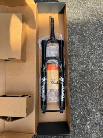 FOX FLOAT 36 Rhythm Mountain Bike Fork 1
