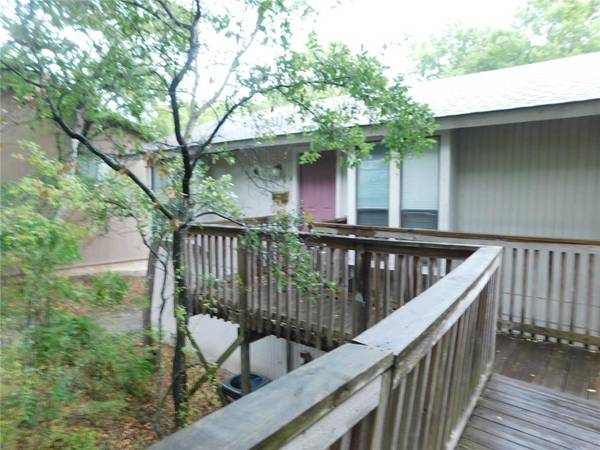 $1,795 / 2br - 900ft2 - Ático único de 2/1.5 por $1795 en Northwest Hills/Far West/Mopac! (Far West/Mopac)63922558189826120