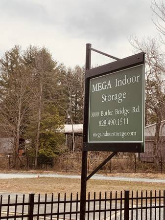 $95 / 100ft2 - 10 x10 Secure Storage near AVL Airport! (Arden / Averys Creek / Mills River)64029207230593120
