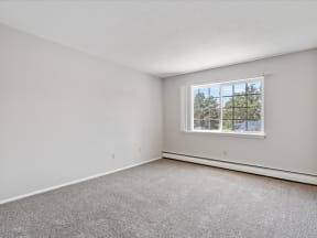 $760 / 1br - 650ft2 - I Bet Your Stuff Would Look Better Here! (2040 Glass Rd NE, Cedar Rapids, IA)63942846998147124