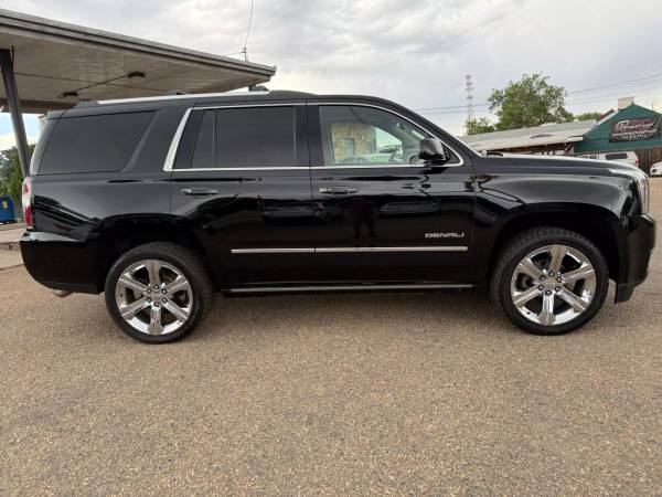 2017 GMC Yukon 4x4 4WD SUV Denali Sport Utility 4D - $32,999 (Colorado's Midway Motors)63619712123521122