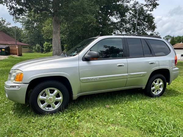 2004 GMC Envoy SLT - $3.495634357096520991221