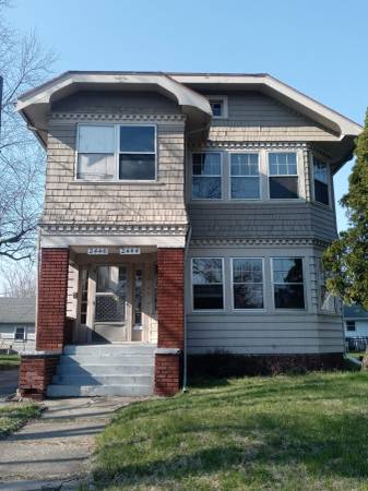 $770 / 2br - 750ft2 - 2br, 1bath cozy apt for rent - AVAIL NOW! (Toledo)63836552755331120