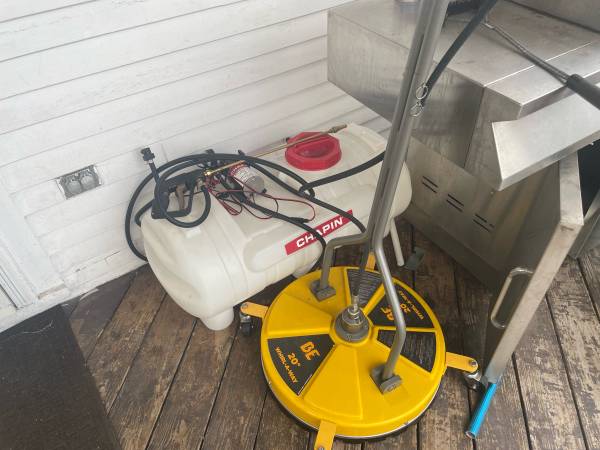 Surface cleaner 1