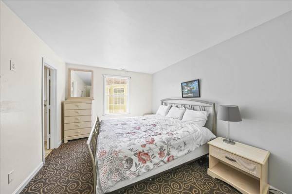 $1,250 / 3br - 1100ft2 - Boardwalk Townhouse for Winter Rental (Ocean City)63806889927041123