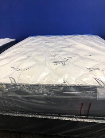 Brand new queen mattress sets sale Memory Foam 1