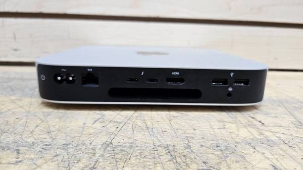 Apple 2020 Mac Mini M1 (8-Core) GPU 8GB RAM 256GB SSD. Sequoia