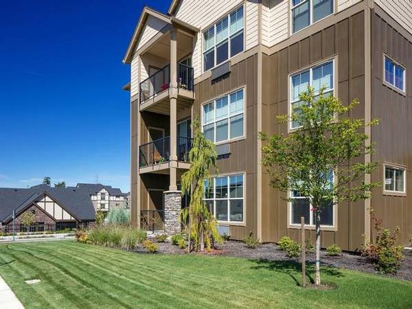 Controlled Access, Pet Friendly 1