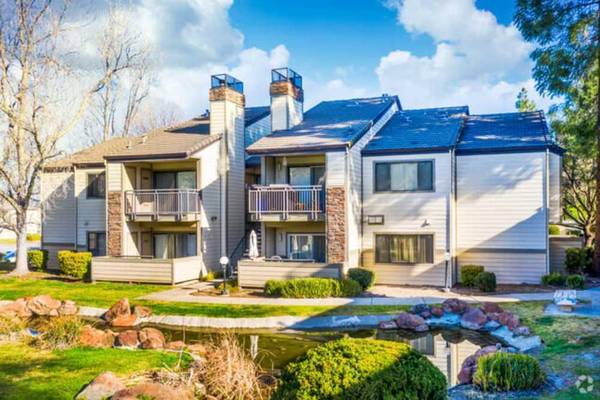 $1,725 / 2br - 870ft2 - Business Center, Wi-Fi Available, Online Rental Payments (pittsburg / antioch)63928539879938121