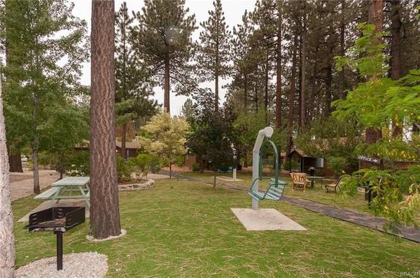 $1,700 / 2br - BIG BEAR LAKE 2BD RM CABIN FOR RENT (BIG BEAR LAKE)63668337676289124