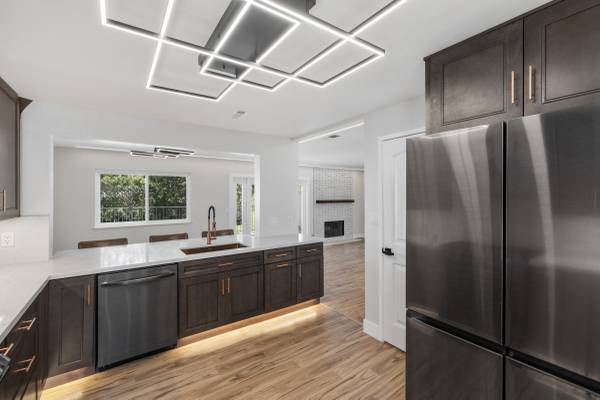 $5,599 / 3br - 1501ft2 - Espaciosa y luminosa casa de 3 habitaciones y 2 baños en el centro de Carlsbad63878474726915122