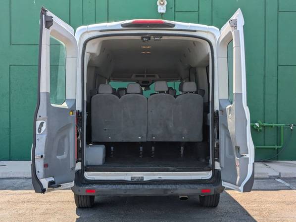 2018 Ford Transit-350 Long Medium - Photo 11