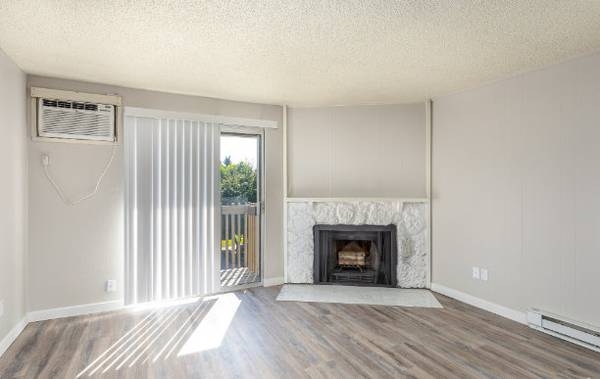 $1,115 / 1br - 600ft2 - Ask about our Specials! New Renovations - Come See Us! 1 BR 1 BA (Spokane Valley)63969877554179120