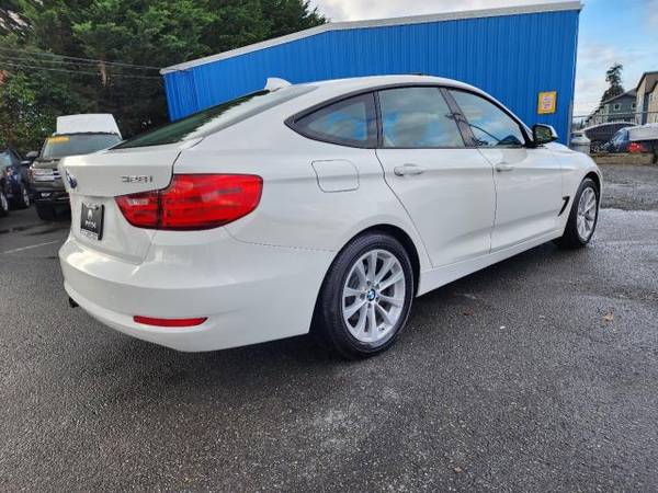 2015 BMW 3 Series Gran Turismo 328i xDrive - $10,499 (Seattle)63623387588993124