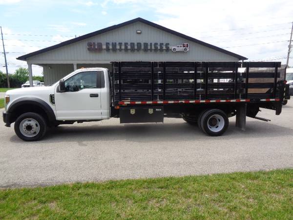 2019 Ford F450 w/16' Stakebed and Liftgate - $19,990 (East Carondelet, IL.)63621418936065121