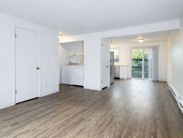 $1,445 / 2br - 843ft2 - No fumar, Distribución abierta, Admite mascotas (2710 NE Division St, Gresham, OR)63914738701058122