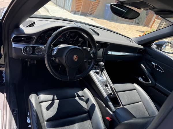 911 Porsche Carrera 2015 - 46,000 millas - 63.000 $ - 65.000 $ (campbell)63470896561537122