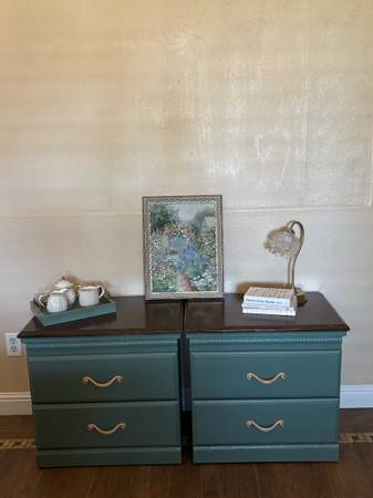 Night stands 1