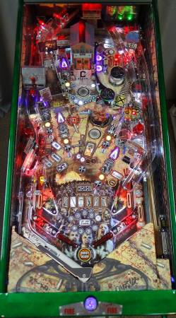 Pinball - The Walking Dead Refinery Edition - $8,400 (Edgewood)63471361696003122