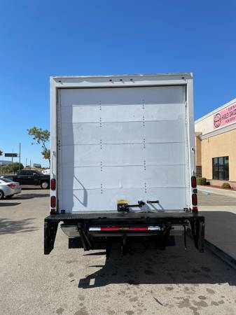2017 Hino 155 Turbo Diesel 16 Foot Box Truck with Lift Gate Ready For - $25,900 (Lathrop)63612973731715123
