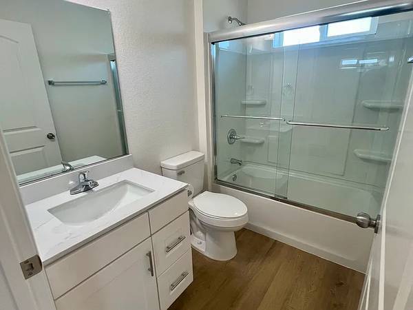 $900 / 2br - Modern 2BR / 2BA home for rent (aptos)64023718307075123