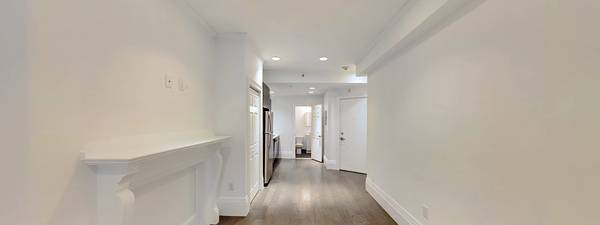 $2,650 Newbury St Studio | Pet Friendly | Prime Back Bay Location – $2650 (Boston)63996547060994123