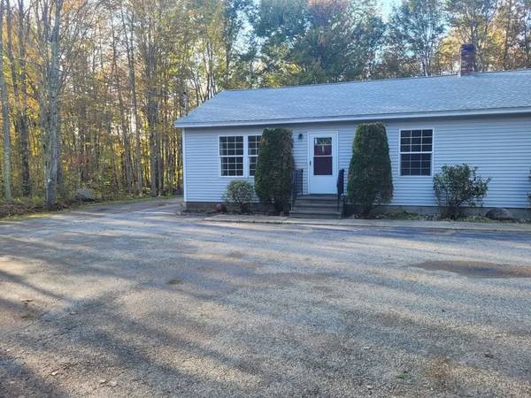2 Bedroom Duplex with private yard 1