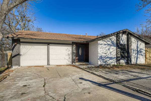 JUST LISTED! Beautifully Remodeled 3BR/2 BA home in Prime Austin! 1