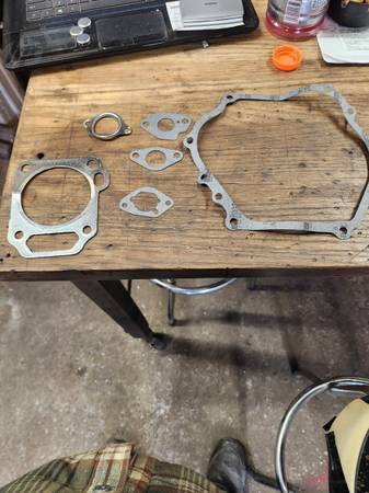 Gasket set for Husqvarna snow blower 1