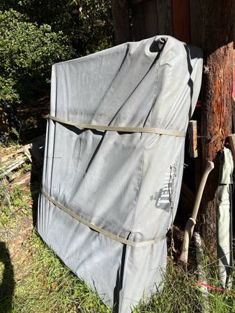 Tepui rooftop tent and lightbar 1