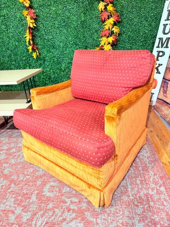 Mid-century Modern Chairs & End Tables - Free Delivery 1